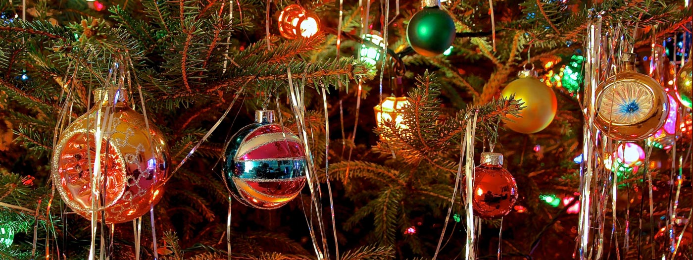 christmas tree decorations